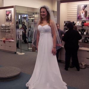 David’s Bridal Wedding Gown
